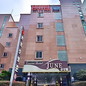 Hotel Airport June, Incheon